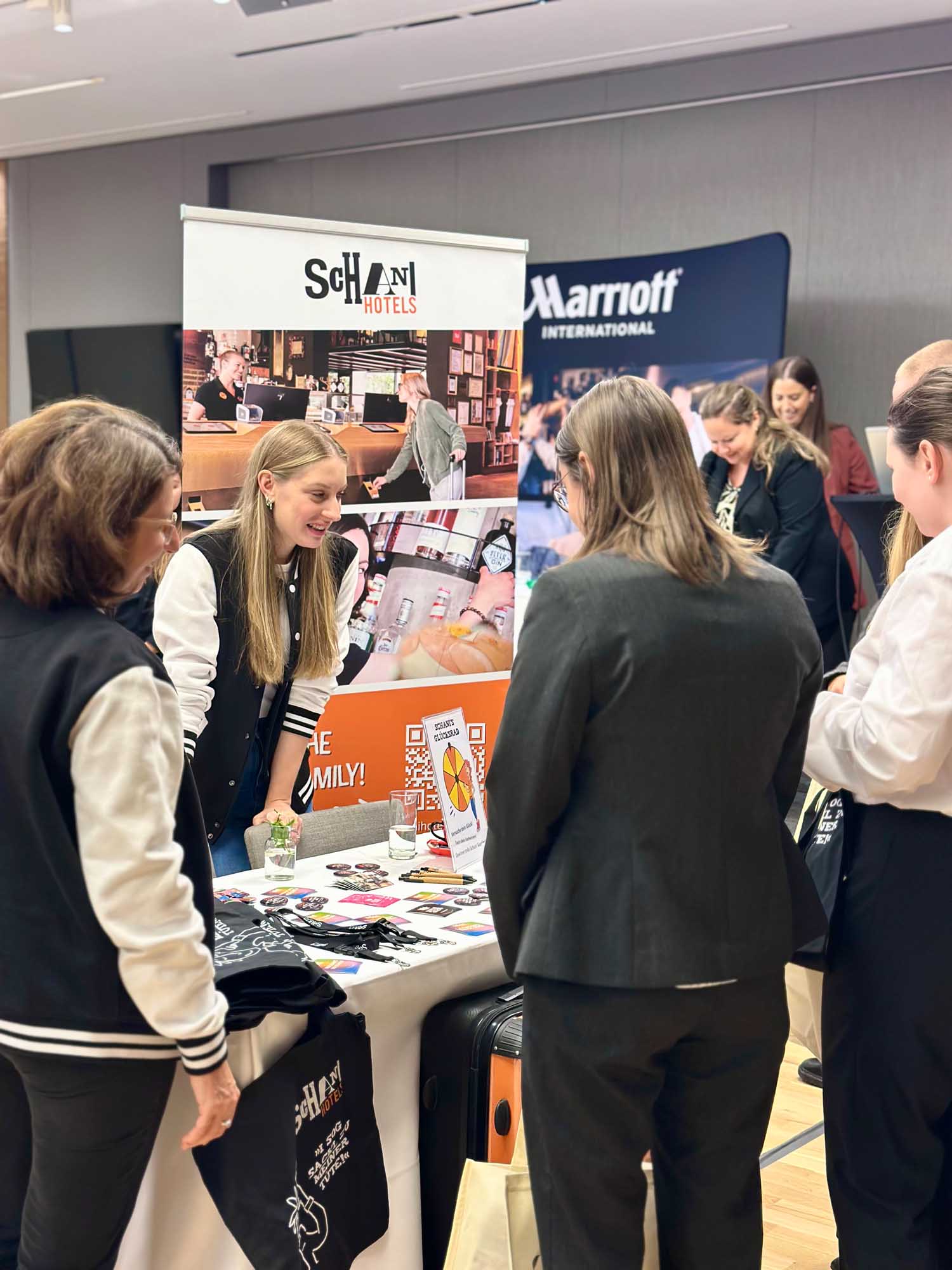 02 Career Fair